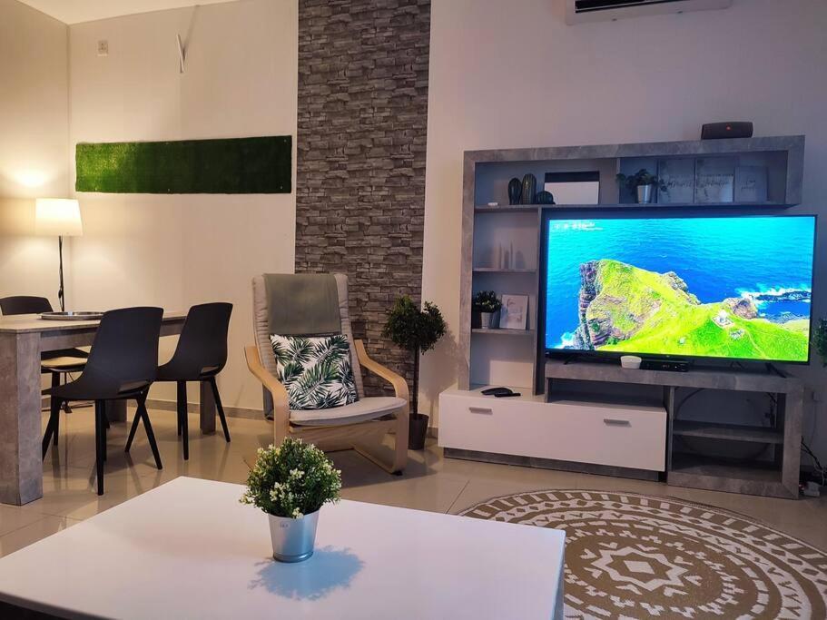 La88 Belmonte Apartment Слима Экстерьер фото